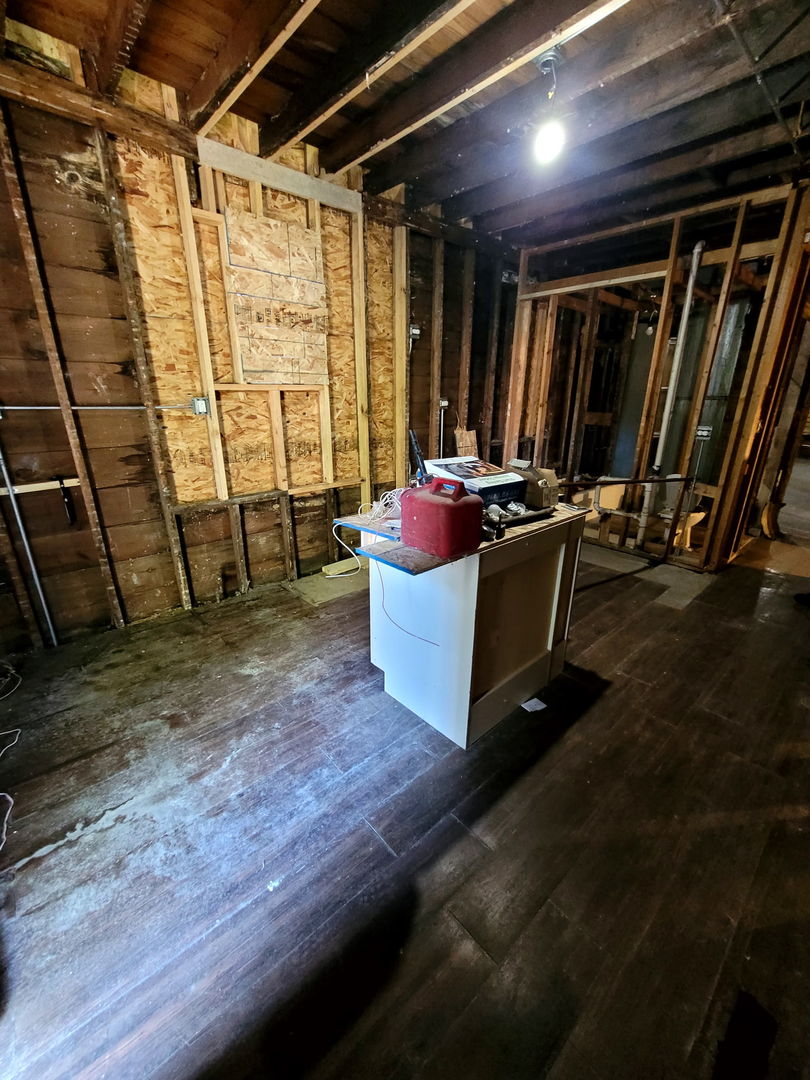Property - Thumbnail 4