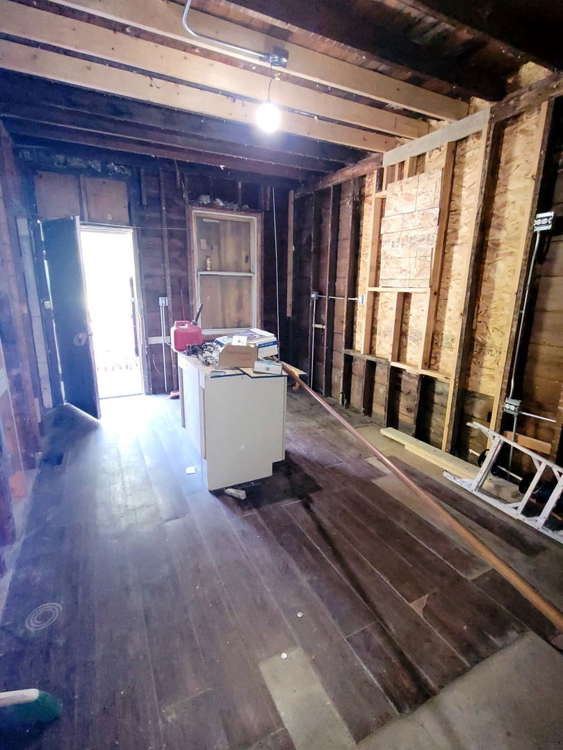Property - Thumbnail 3