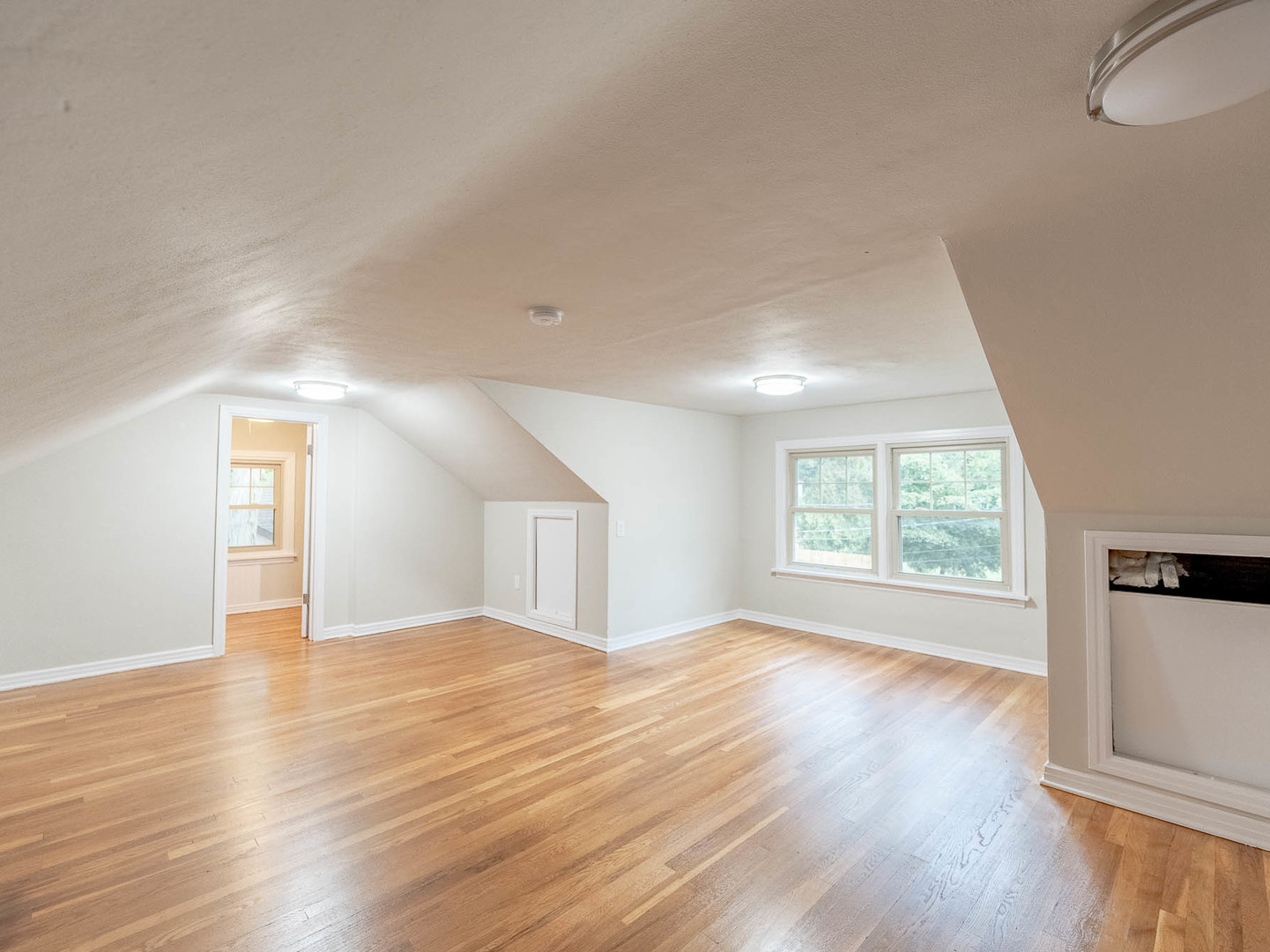 Property - Thumbnail 11