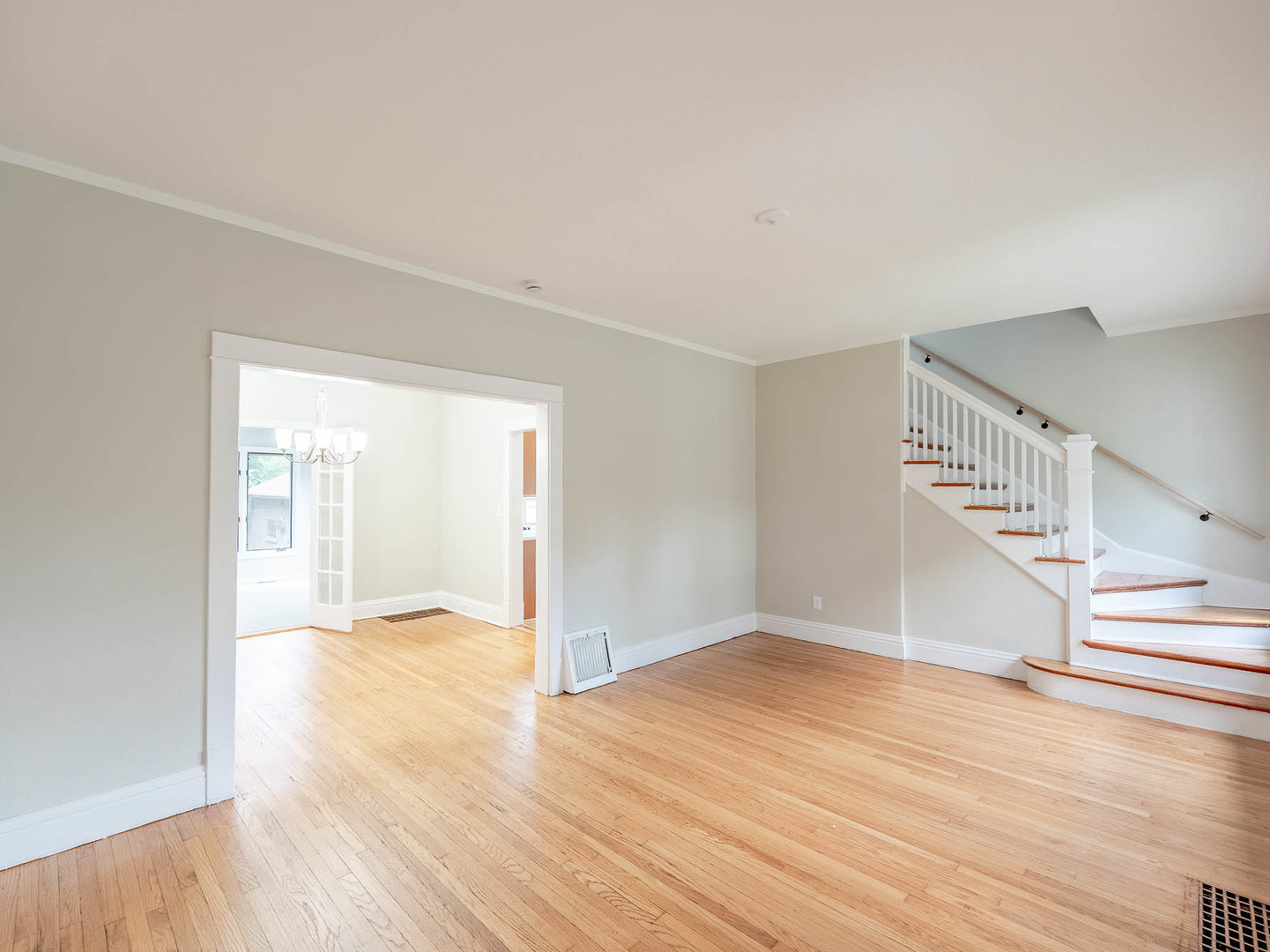 Property - Thumbnail 3