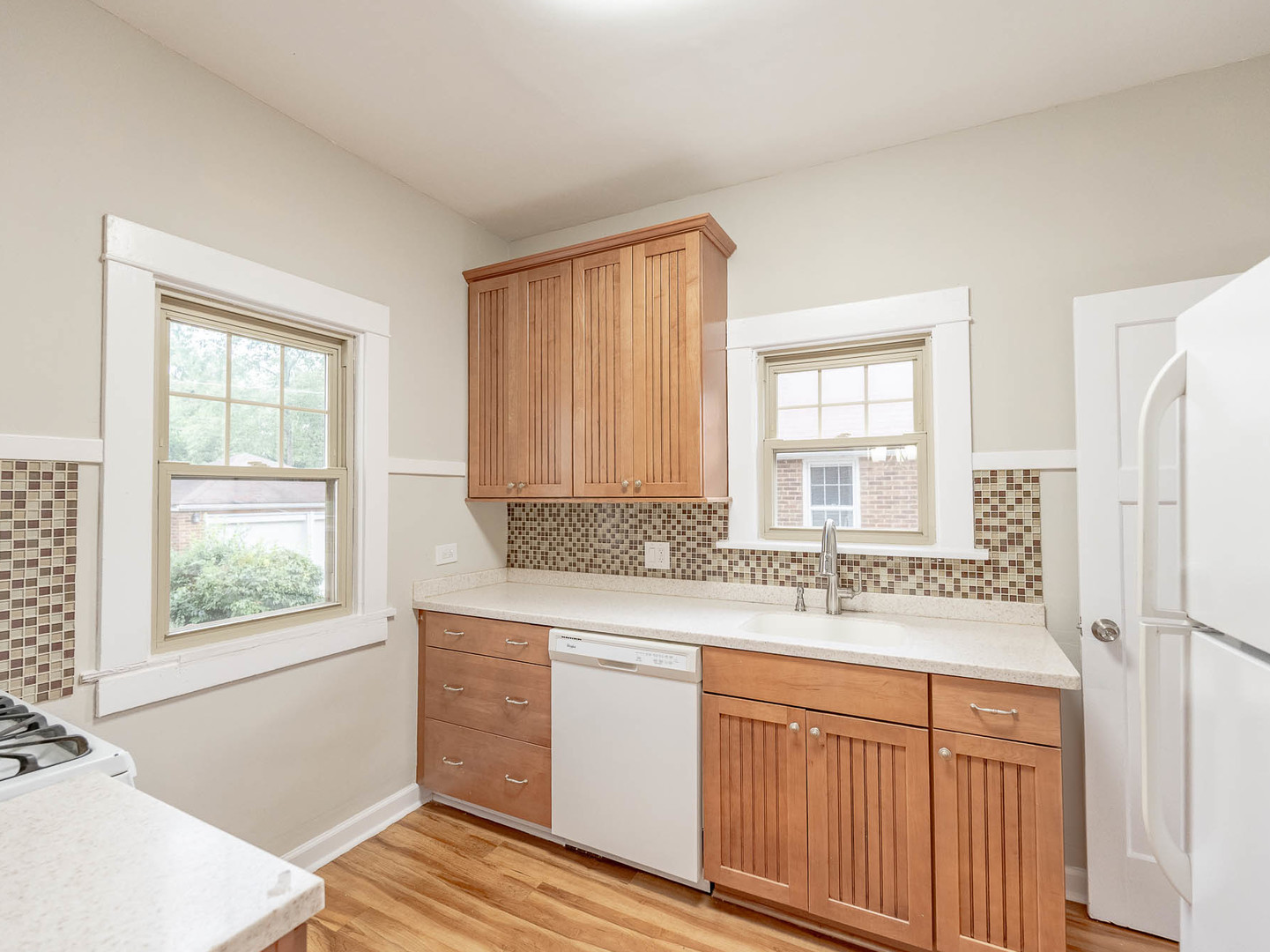Property - Thumbnail 6