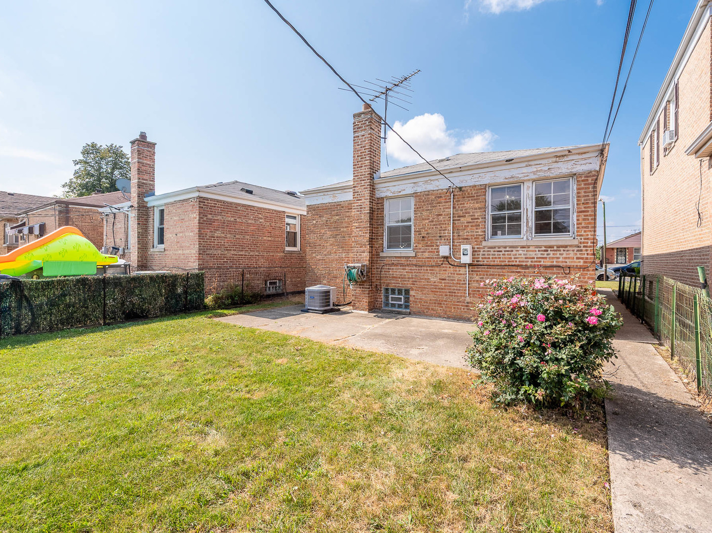 Property - Thumbnail 10