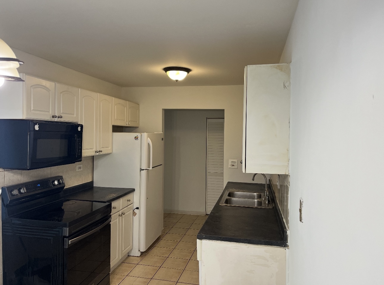Property - Thumbnail 3