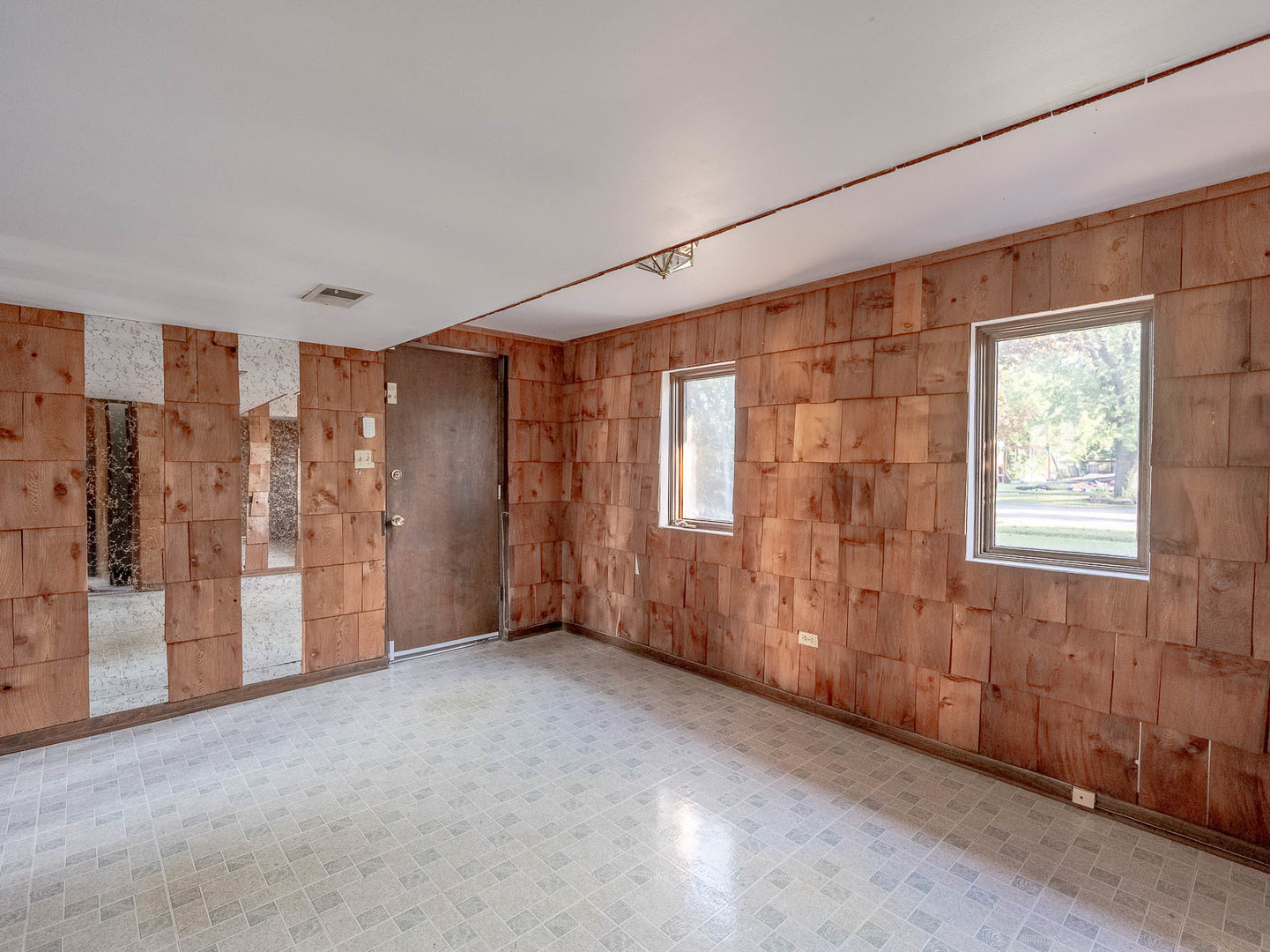 Property - Thumbnail 16