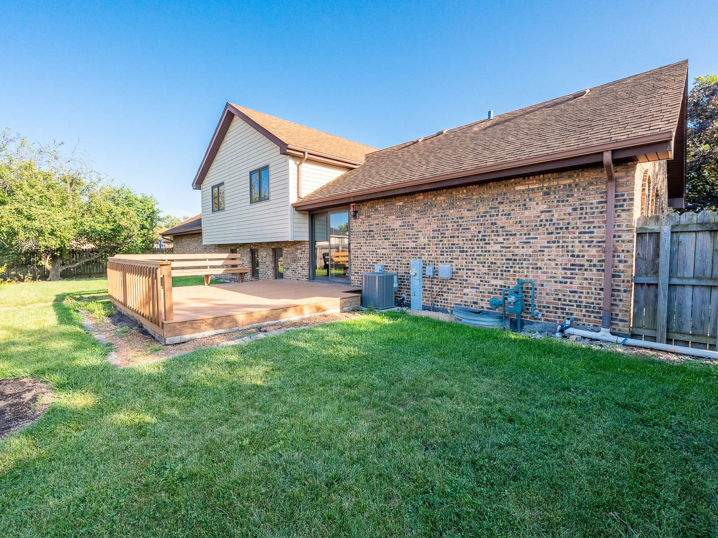 Property - Thumbnail 18