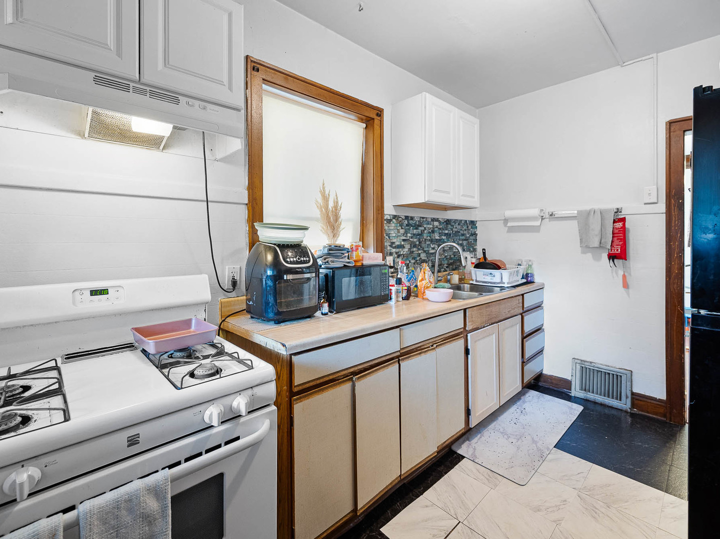 Property - Thumbnail 13
