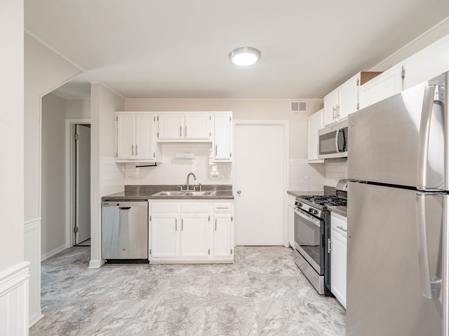 Property - Thumbnail 5