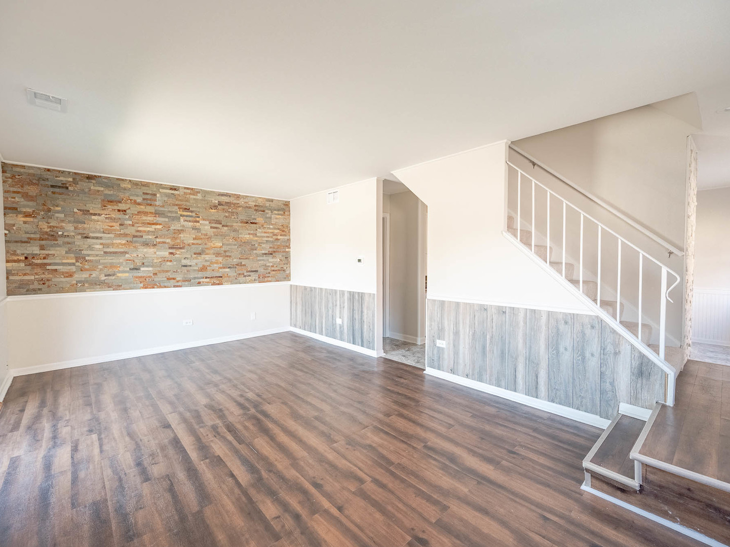 Property - Thumbnail 4
