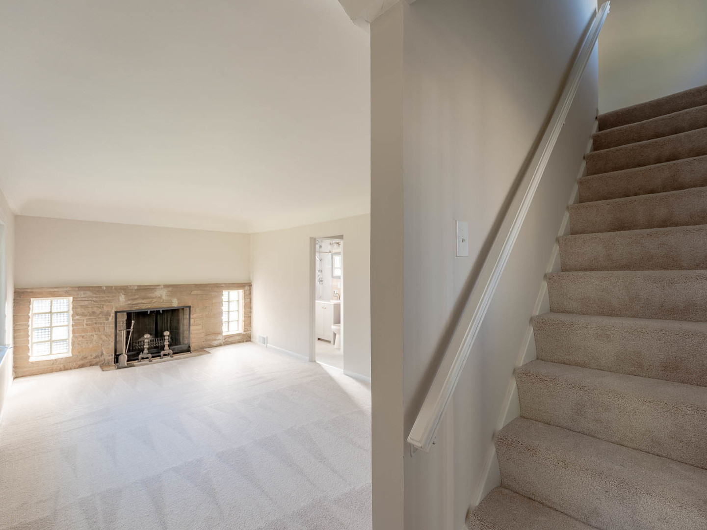 Property - Thumbnail 3