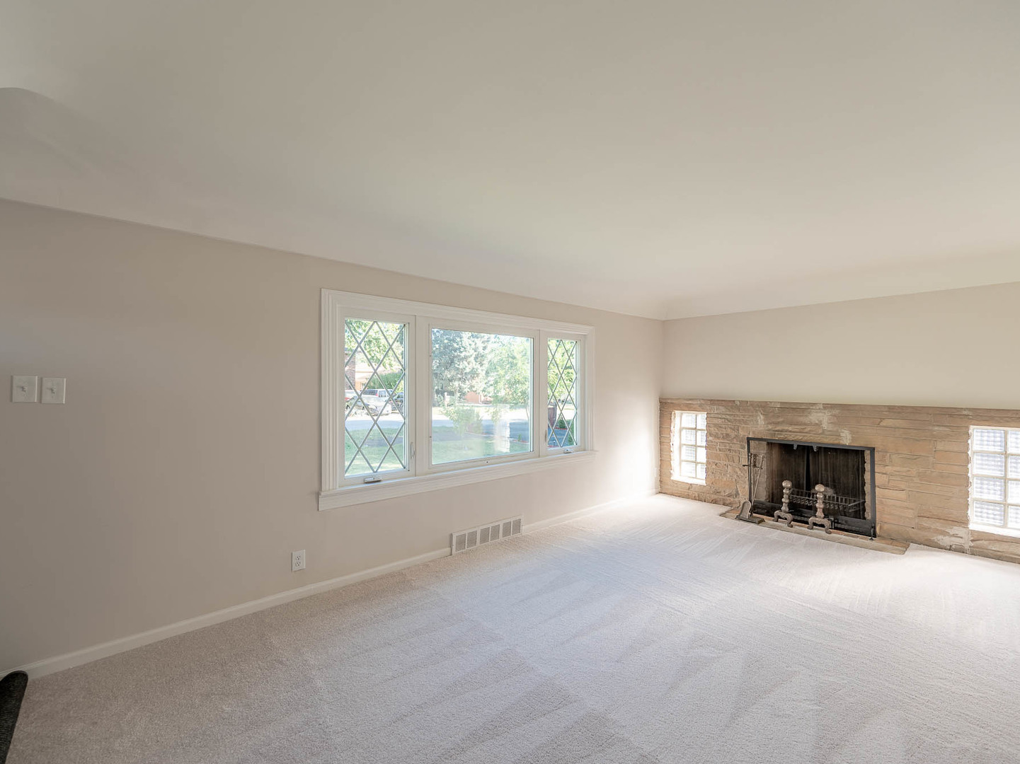 Property - Thumbnail 4