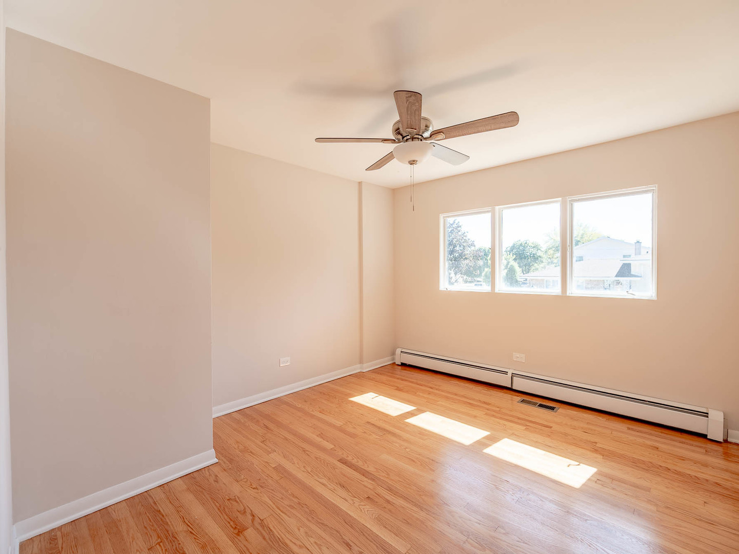 Property - Thumbnail 9