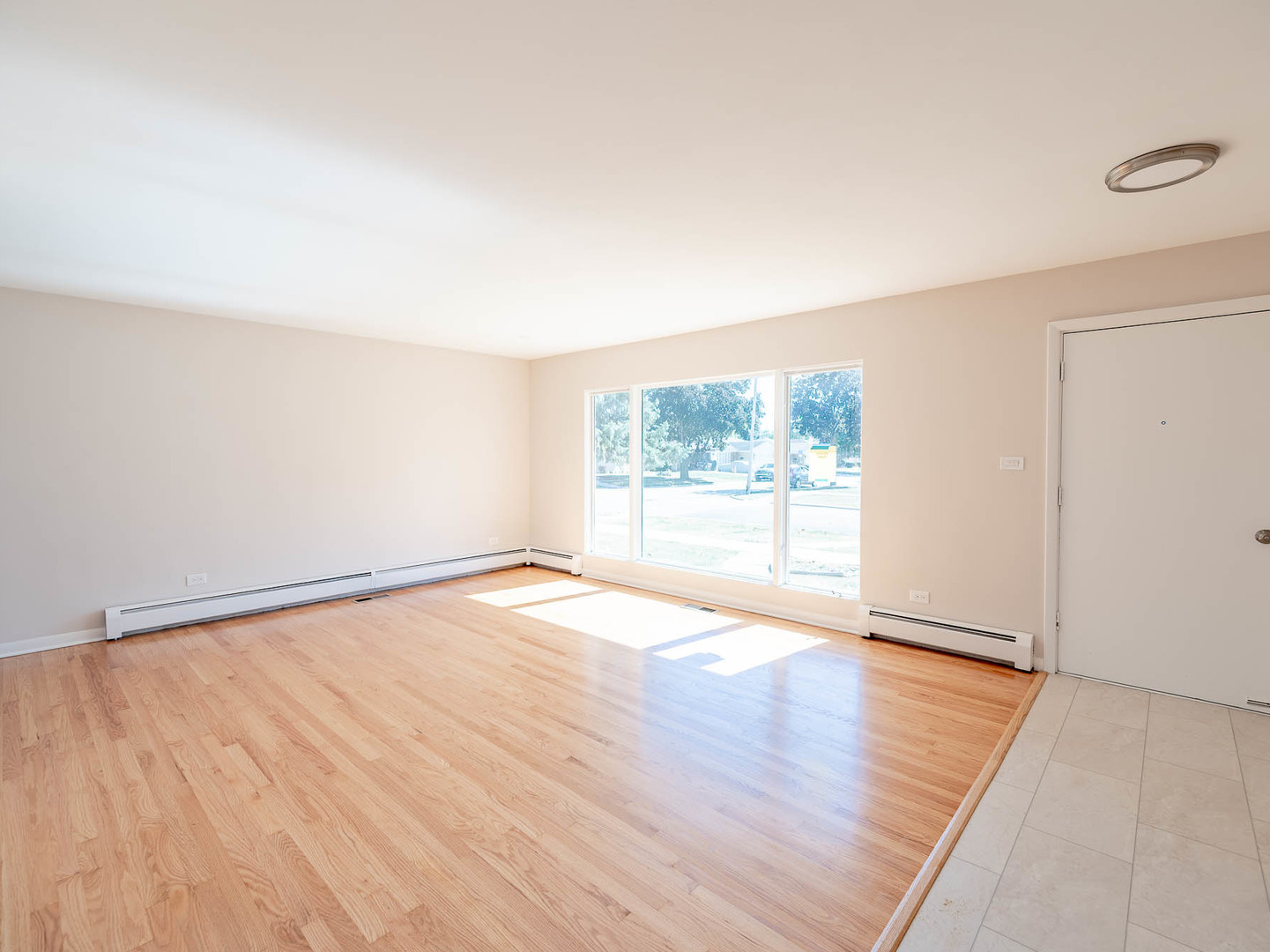 Property - Thumbnail 2