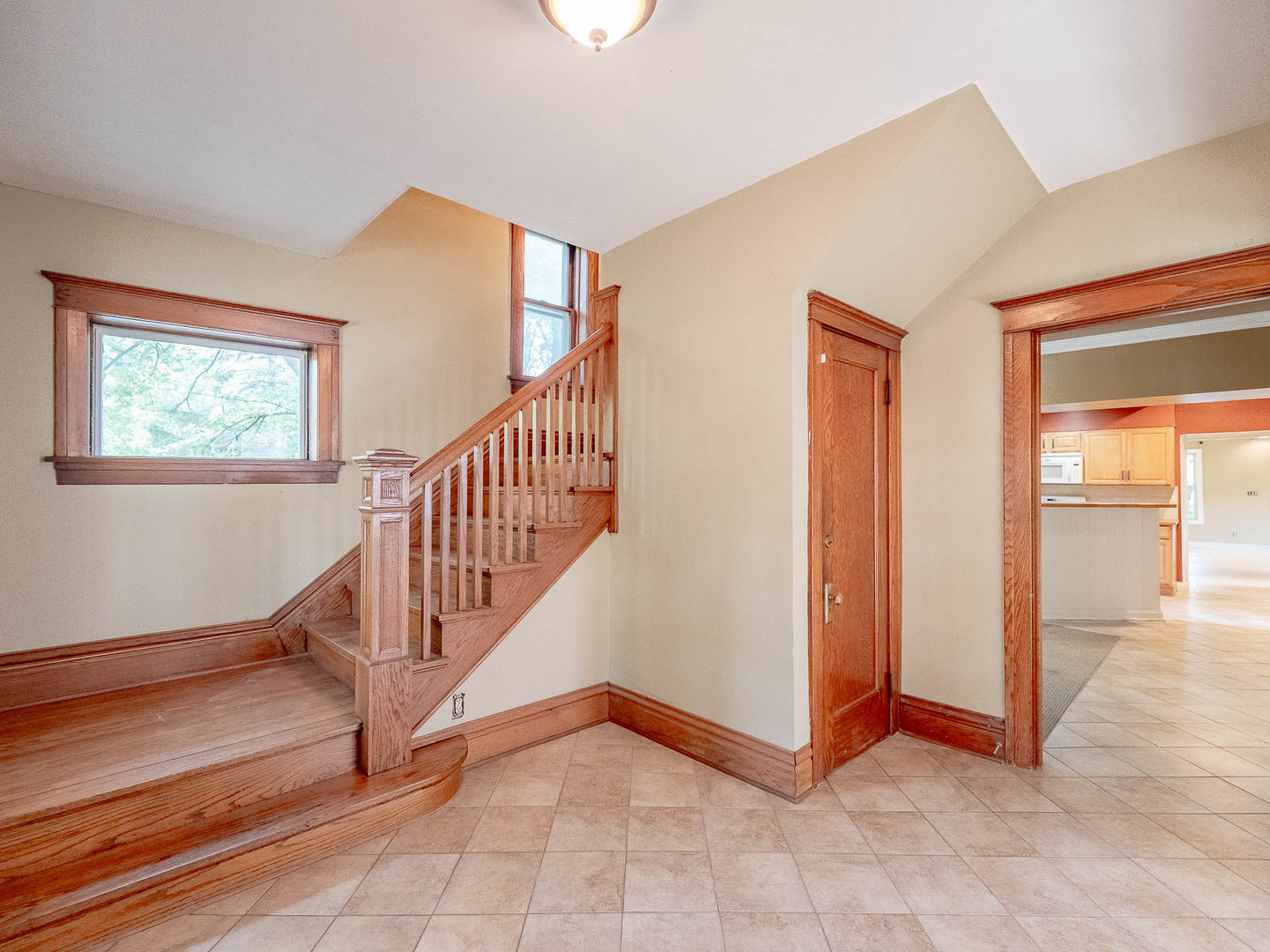 Property - Thumbnail 3