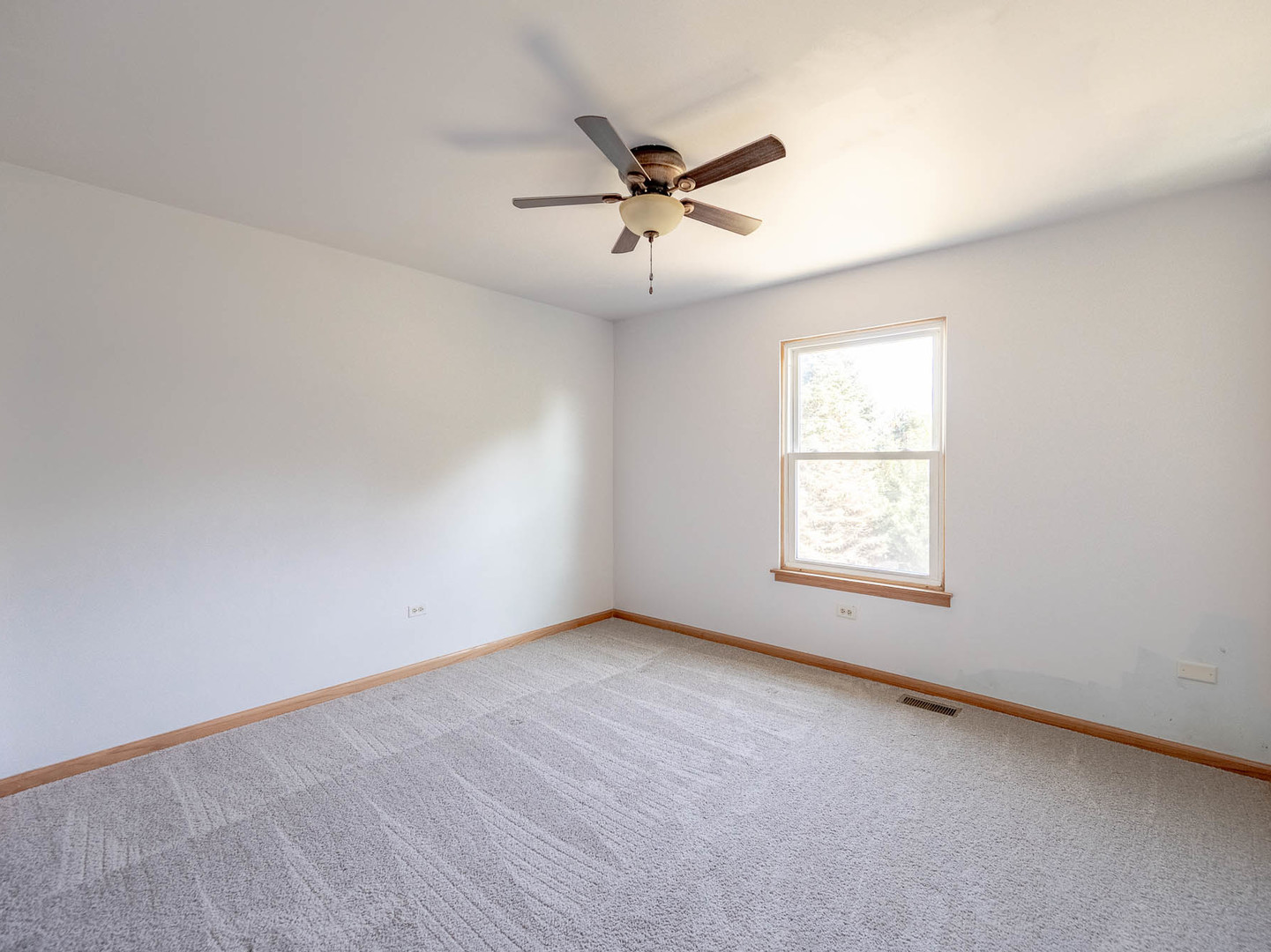 Property - Thumbnail 9