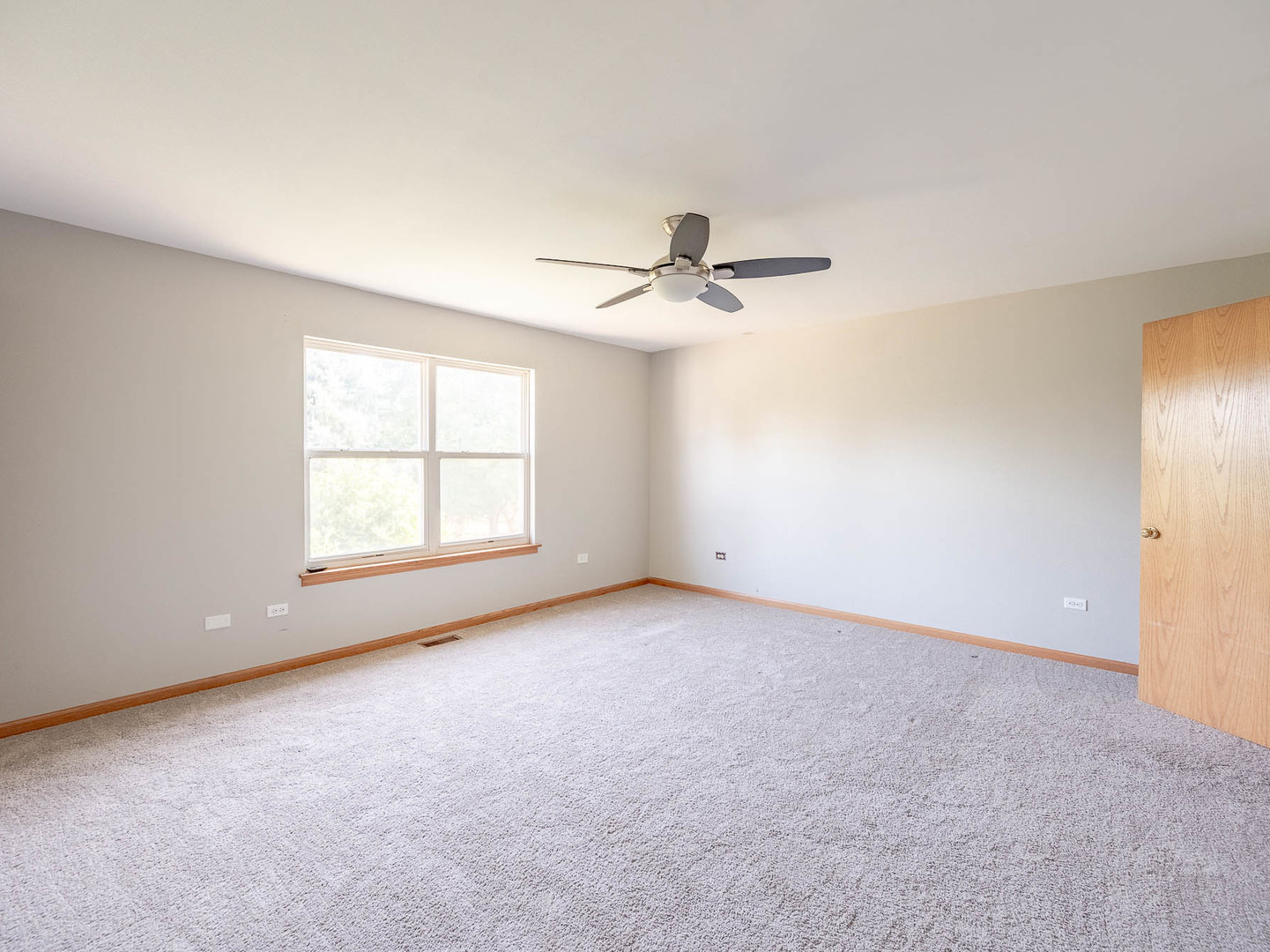 Property - Thumbnail 12