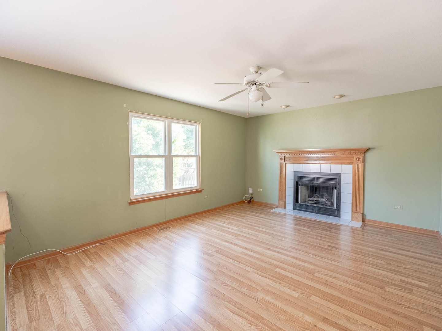 Property - Thumbnail 2