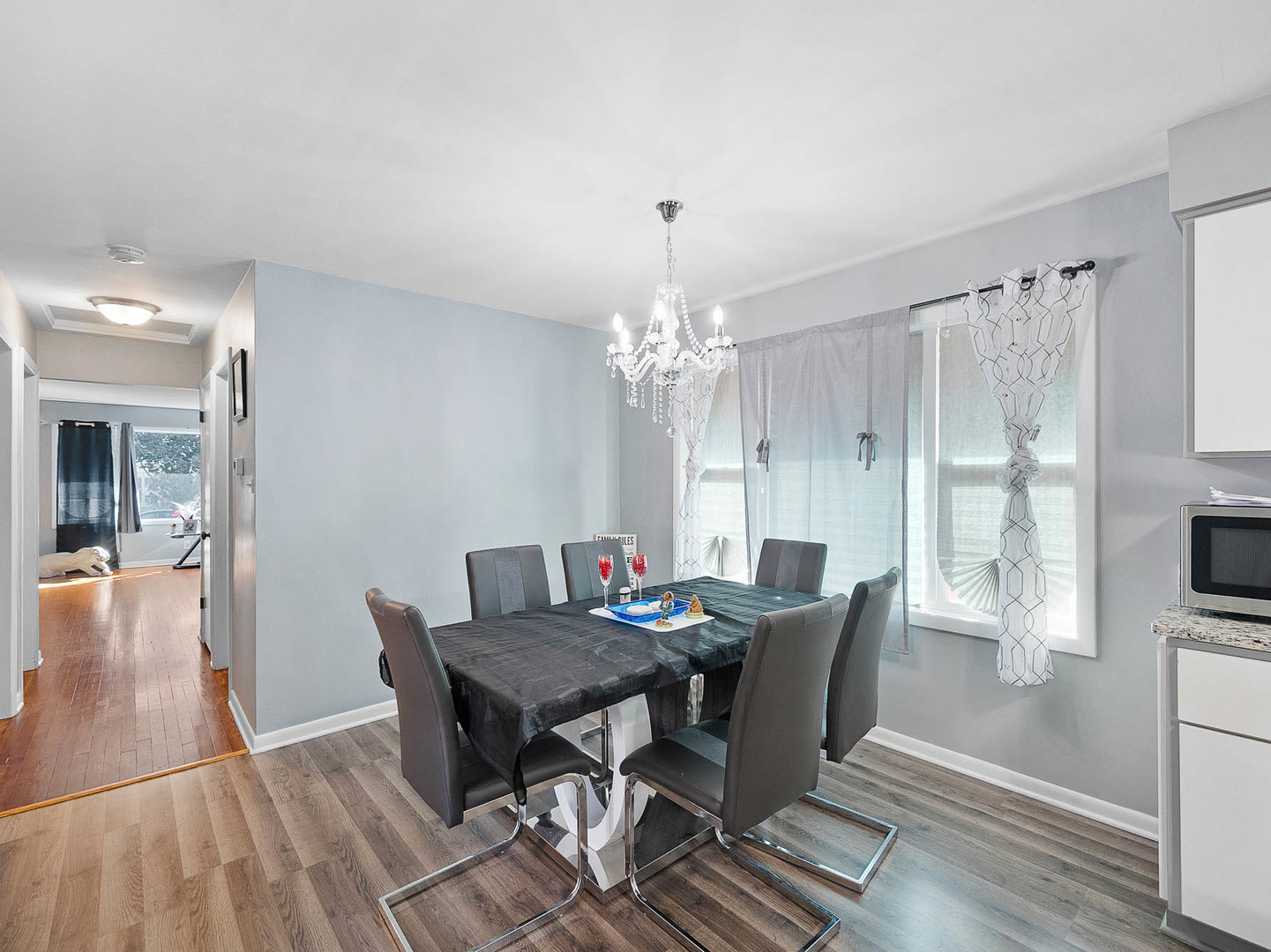 Property - Thumbnail 5