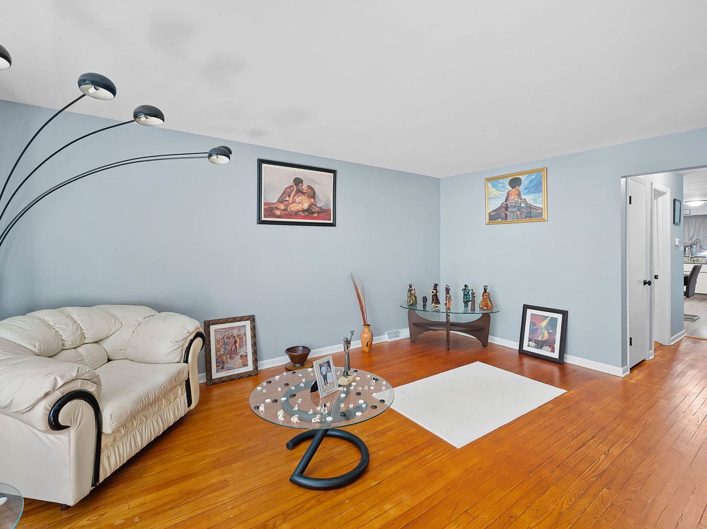 Property - Thumbnail 3