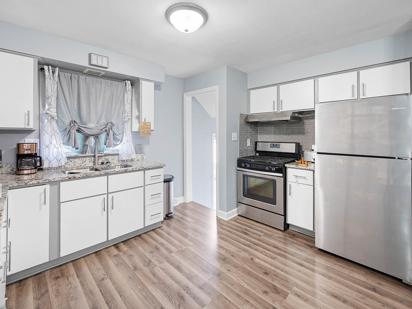 Property - Thumbnail 8