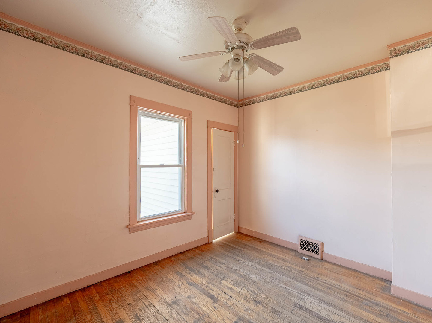 Property - Thumbnail 7