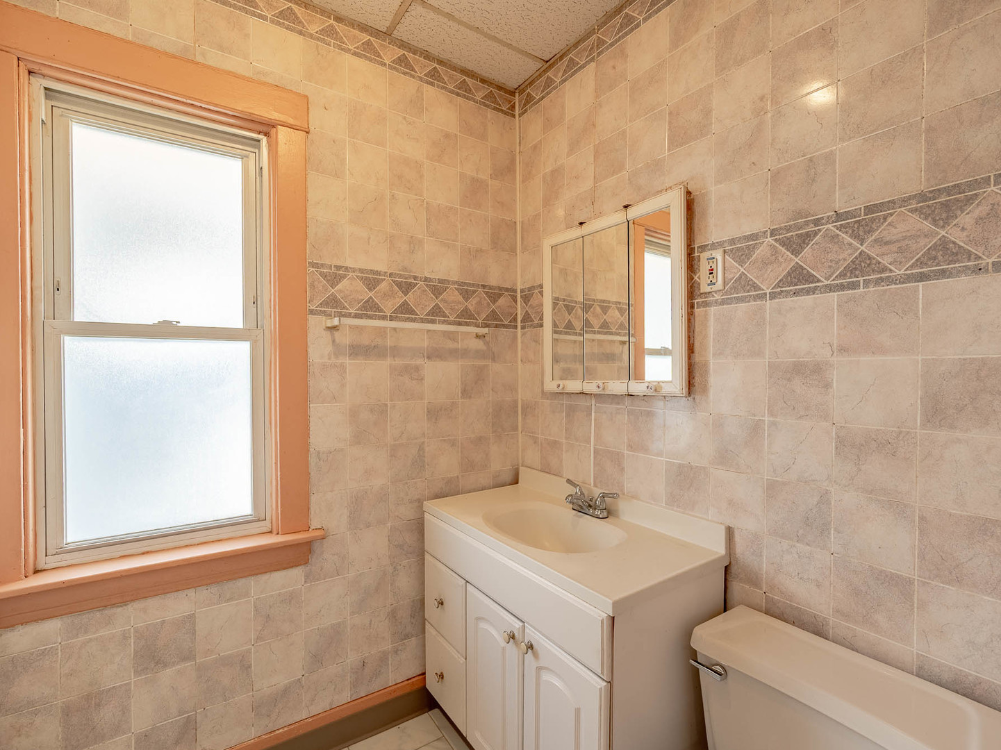 Property - Thumbnail 8