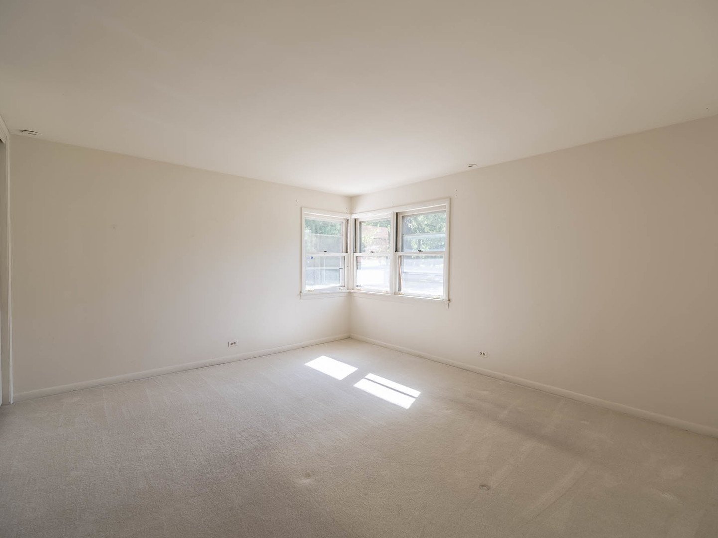Property - Thumbnail 11