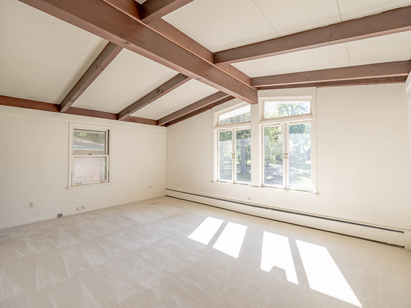 Property - Thumbnail 14