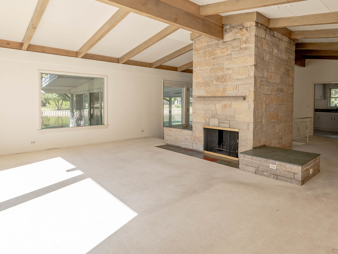 Property - Thumbnail 3