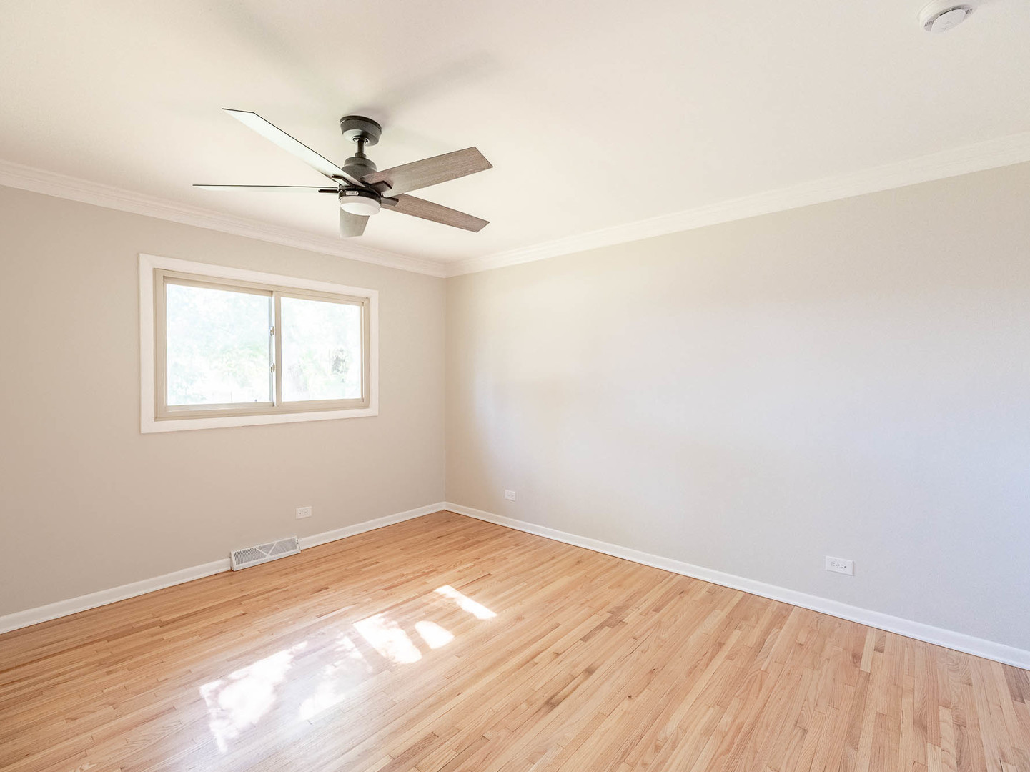 Property - Thumbnail 11