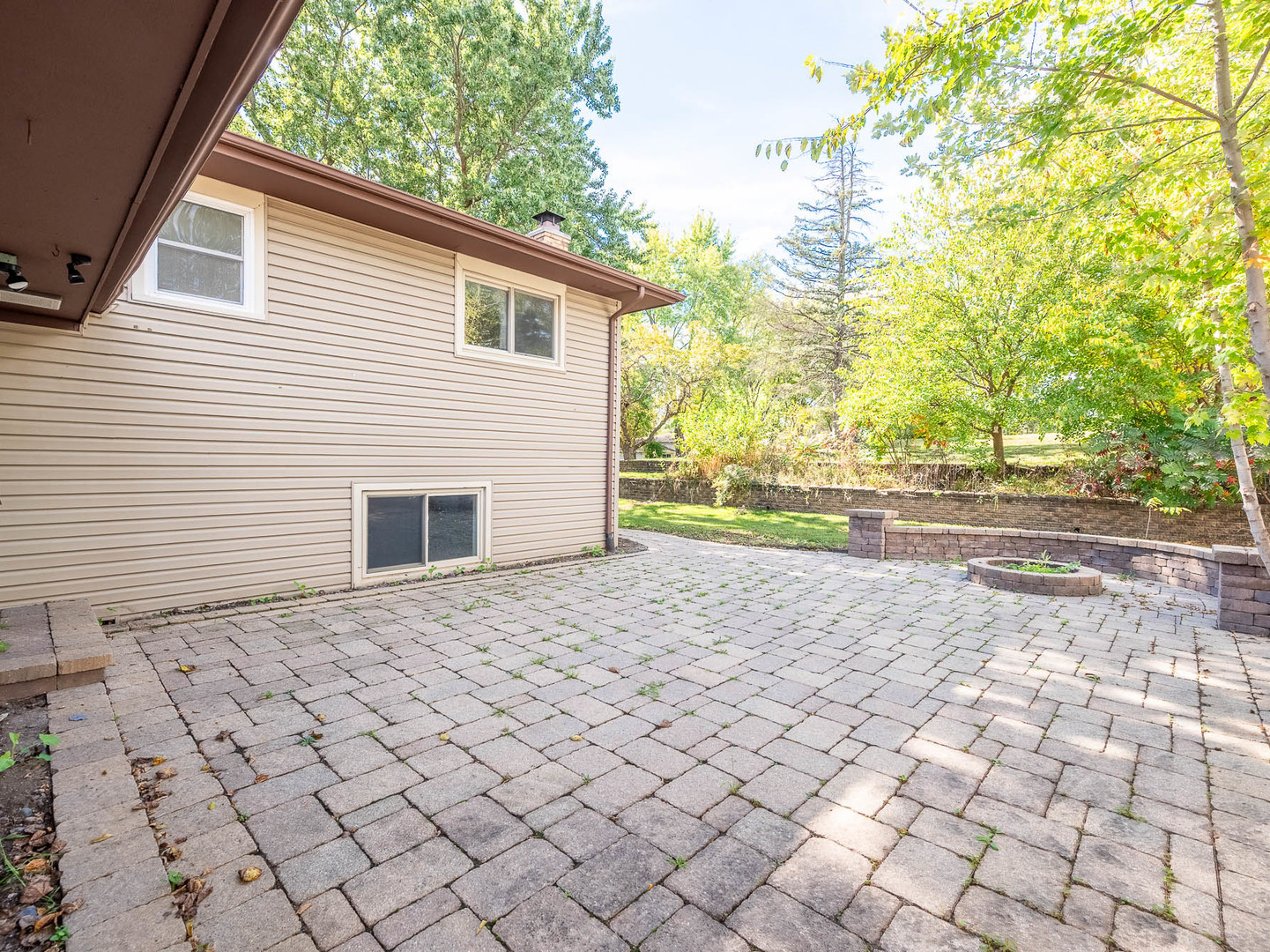 Property - Thumbnail 17