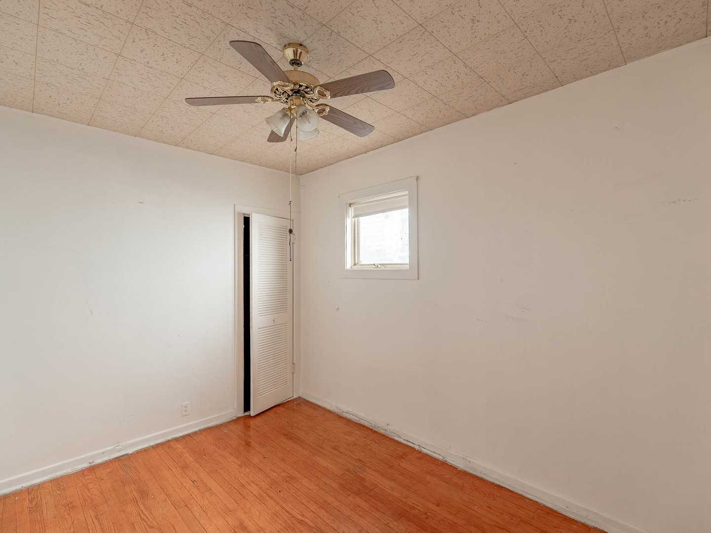 Property - Thumbnail 6