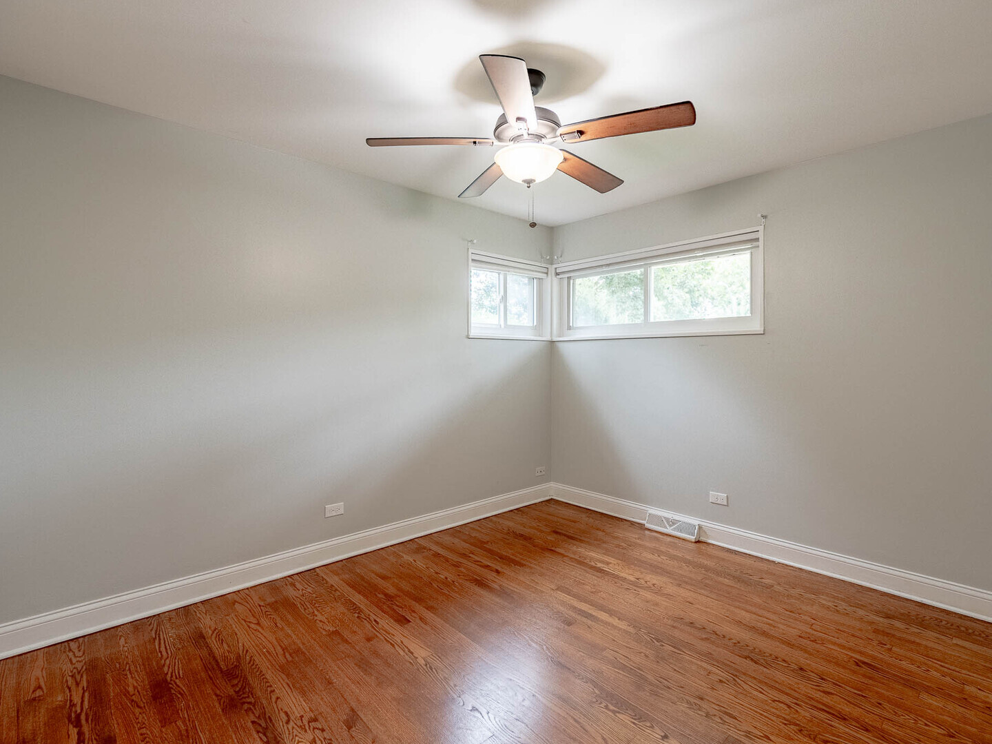 Property - Thumbnail 7