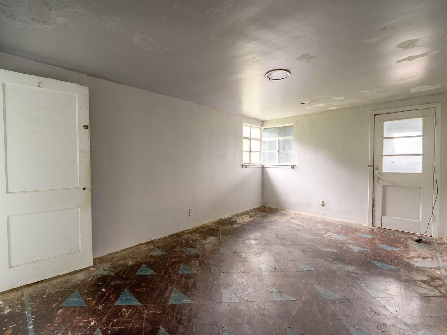 Property - Thumbnail 9