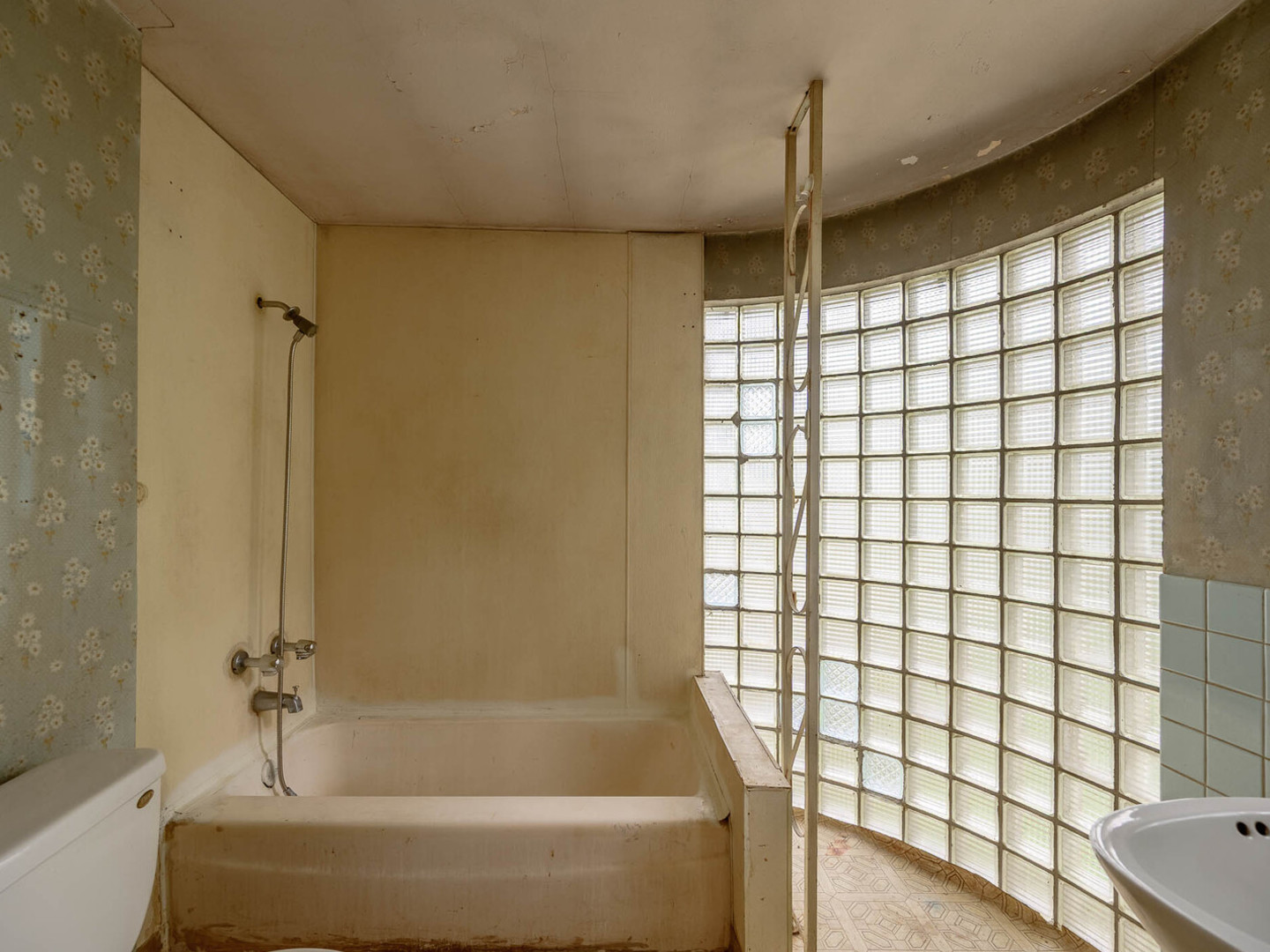 Property - Thumbnail 10