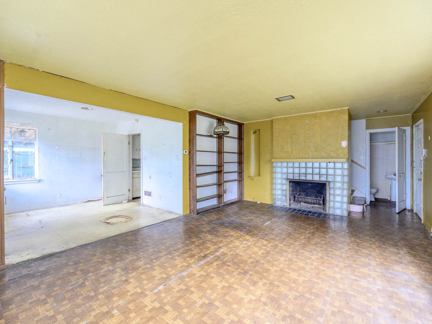 Property - Thumbnail 3