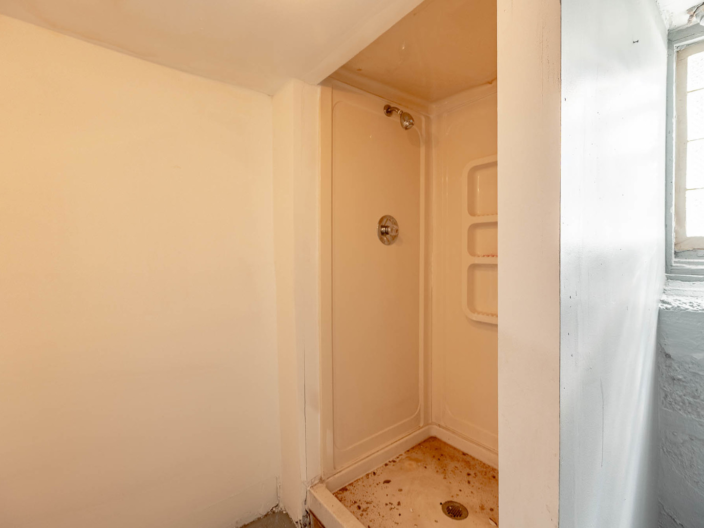 Property - Thumbnail 14