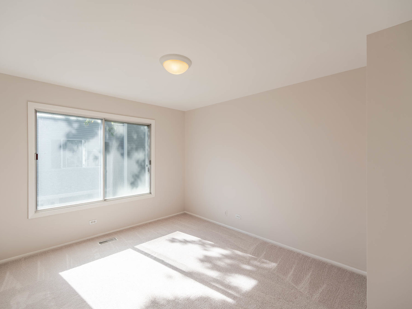 Property - Thumbnail 12