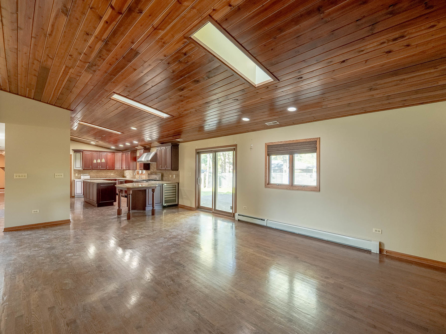 Property - Thumbnail 5