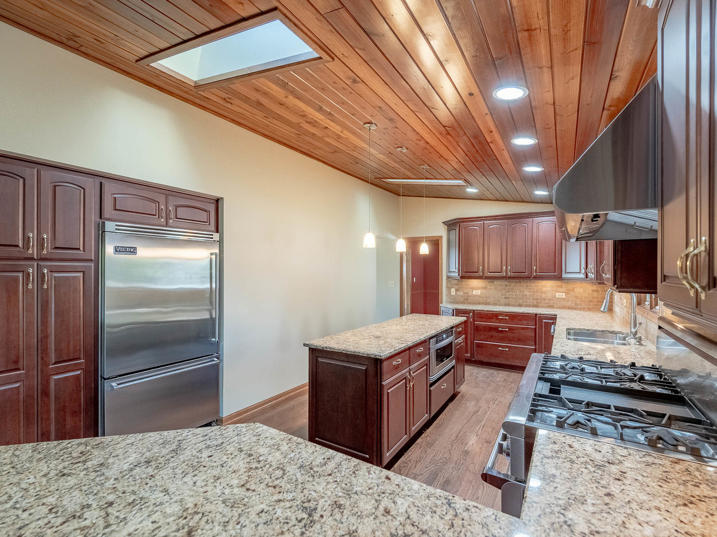 Property - Thumbnail 7
