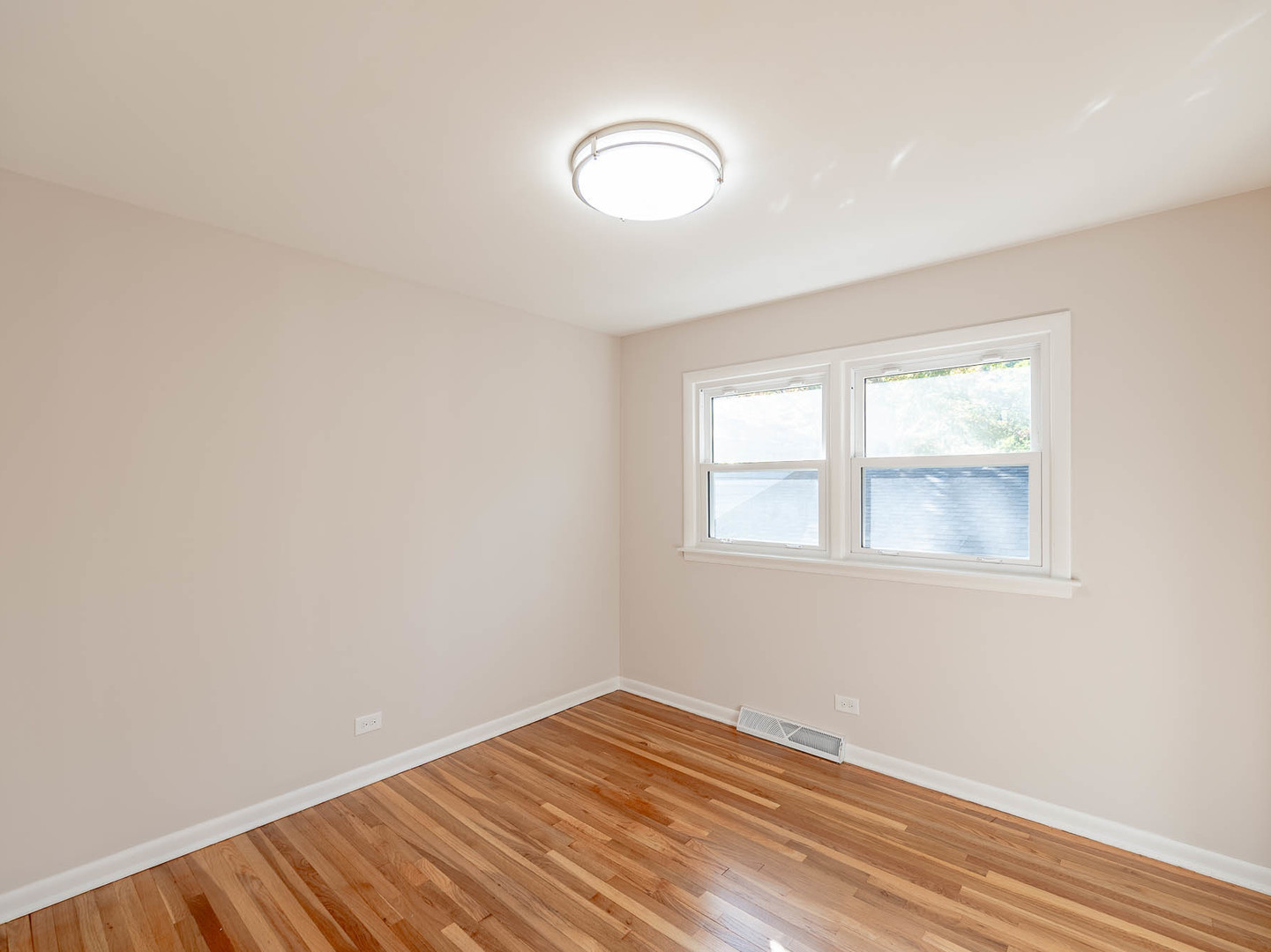 Property - Thumbnail 7