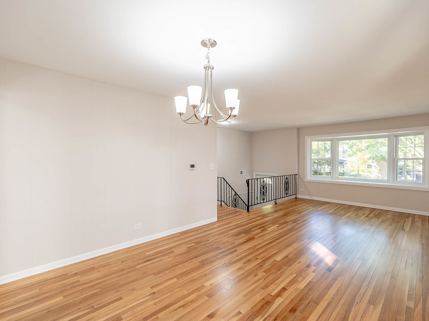 Property - Thumbnail 2