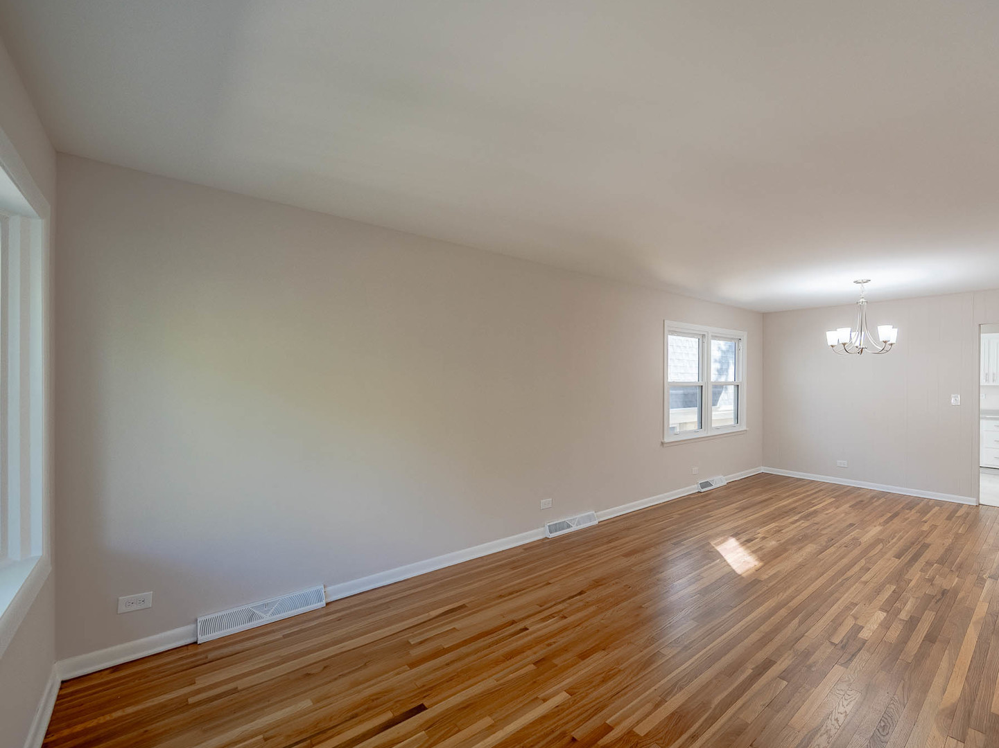 Property - Thumbnail 3