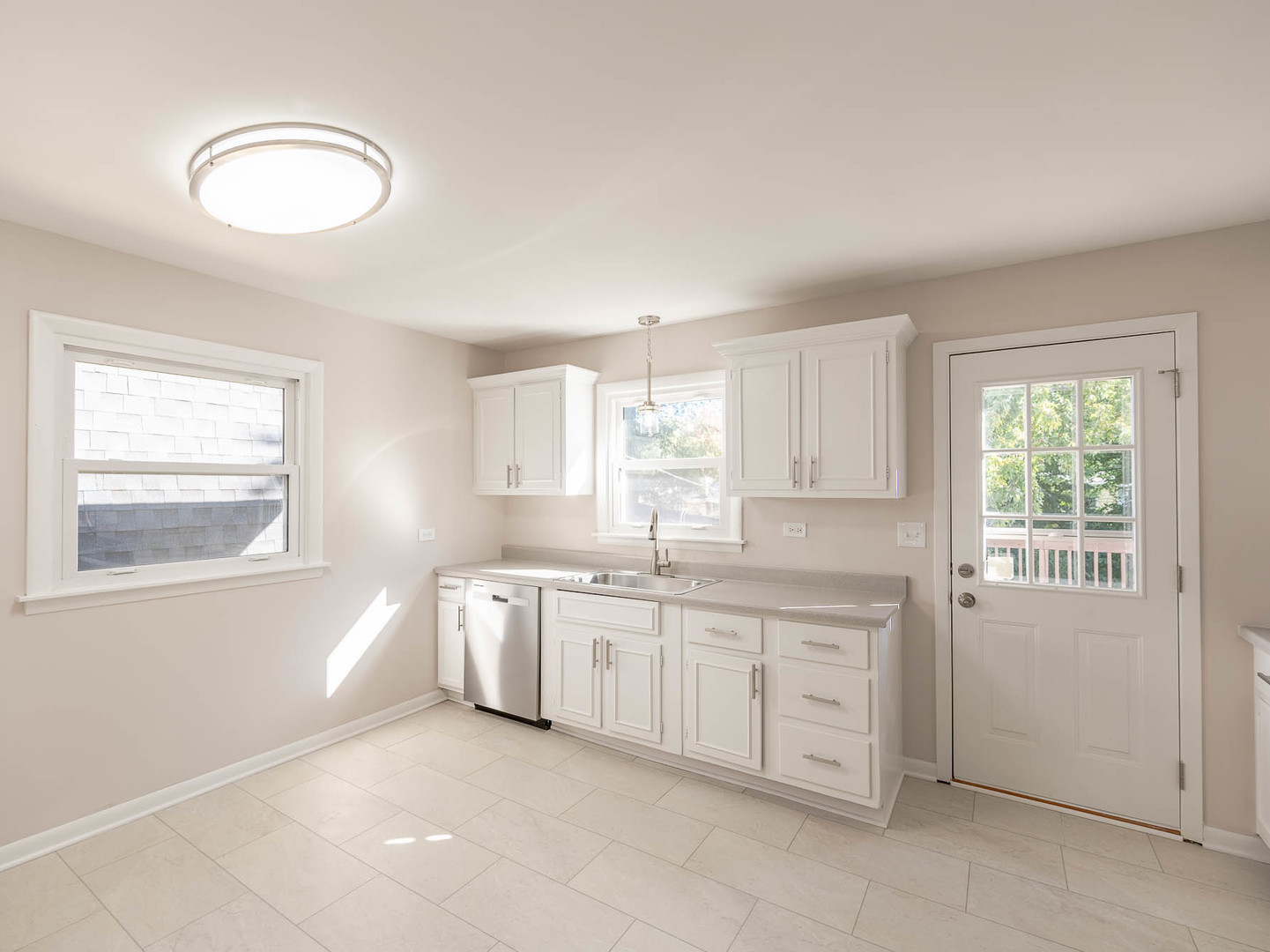 Property - Thumbnail 5